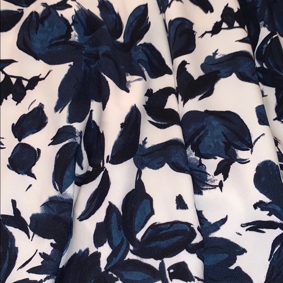 Blue Flowered Skirt- Brand New - Picture 2 of 7